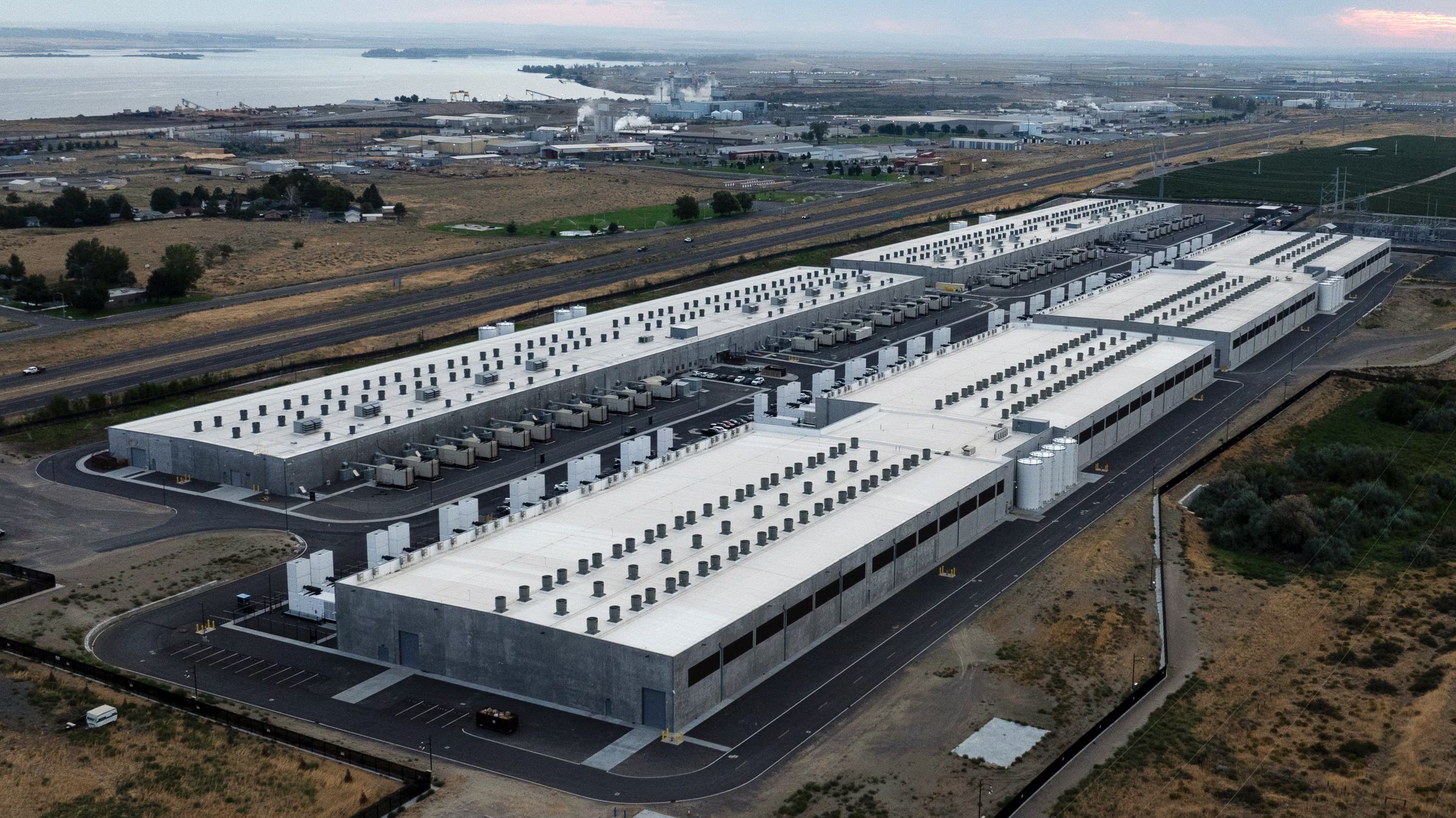 AWS Hermiston/Umatilla campuses, a photo of the site